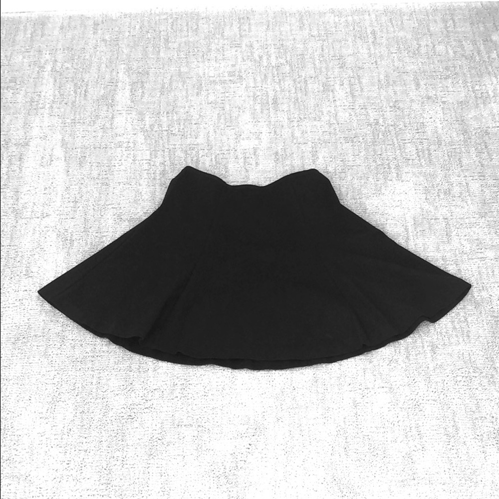 GAP tulip short skirt